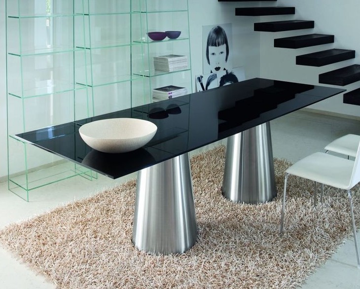 black-glass-table-top