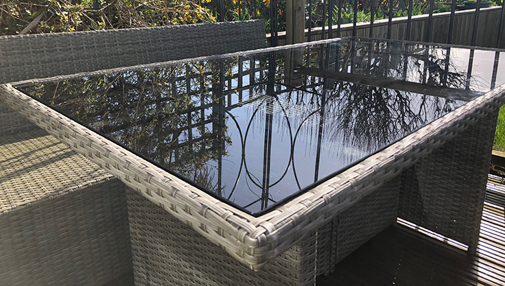 Bespoke Glass Table Tops Toughened Cut To Size - Replacement Wooden Table Tops For Outdoor Furniture Uk